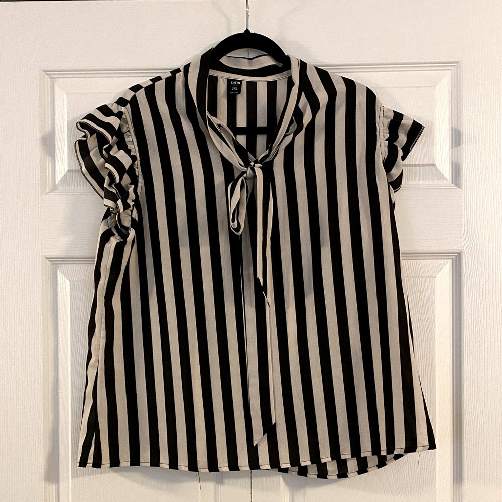 Black white striped blouse